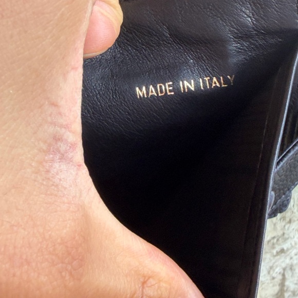 Chanel Compact Wallet (L&L) - Picture 14 of 16